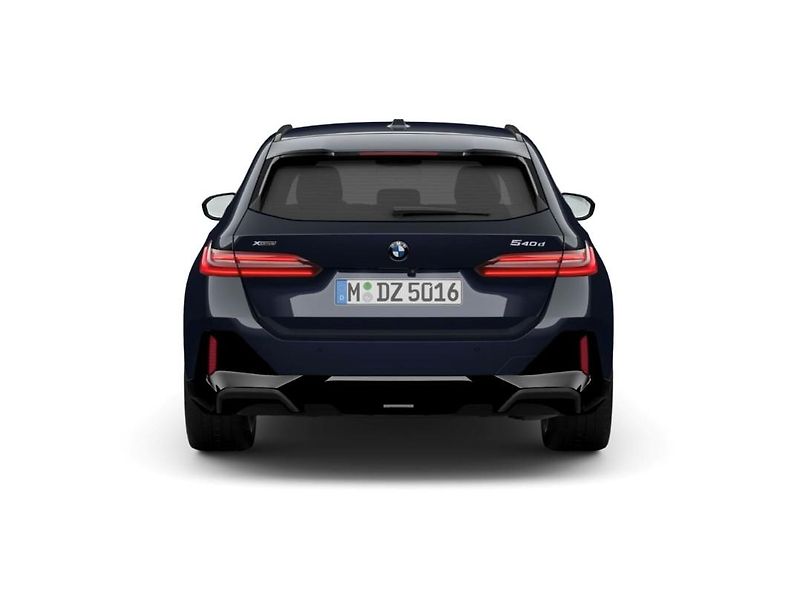 BMW Řada 5 540d xDrive Touring M-Sport - fotka 5 z 7
