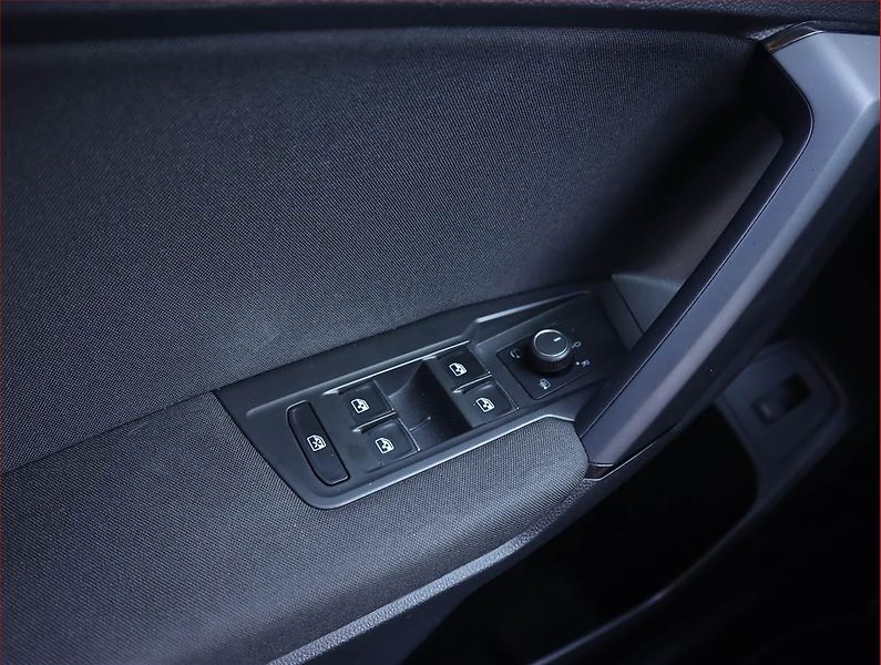 Volkswagen Tiguan Allspace (2018) Comfortline 1.4 TSI, Automat - fotka 16 z 20