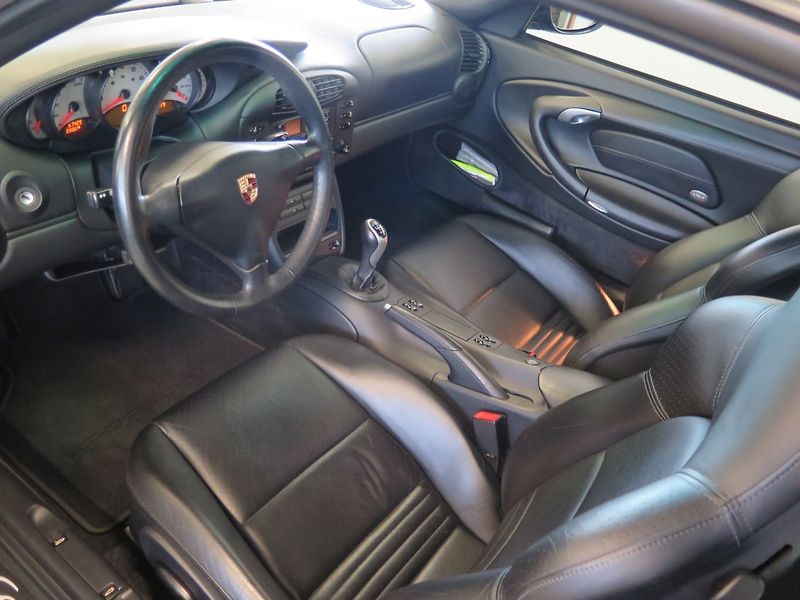 Porsche 911 (2000) 996 Carrera, TOP STAV, GT3 pak - fotka 11 z 25