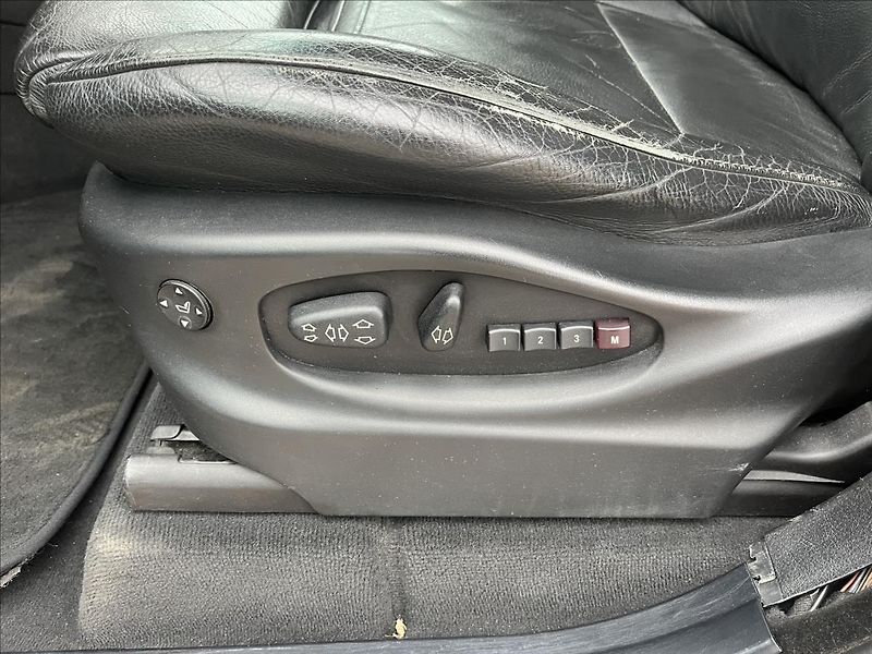 BMW X5 3,0 d 160KW 4x4 AUTOMAT SERVIS - fotka 31 z 42