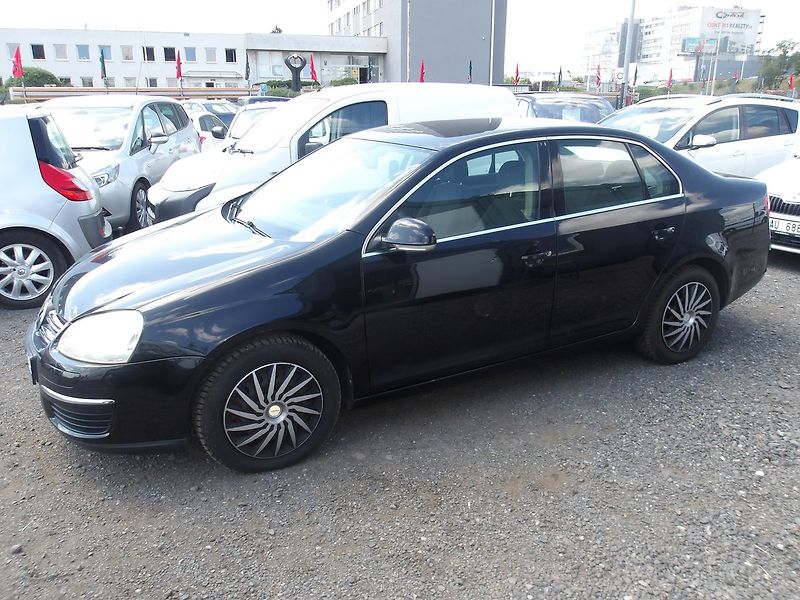 Volkswagen Jetta 1,9TDi77kW STK 09/2028 Po rozv - fotka 2 z 21