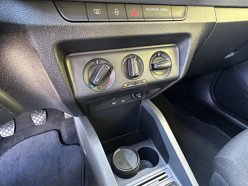 Škoda Fabia (2018) 1.0TSI/70kW * 1.Maj. * KLIMA  - fotka 14 z 32
