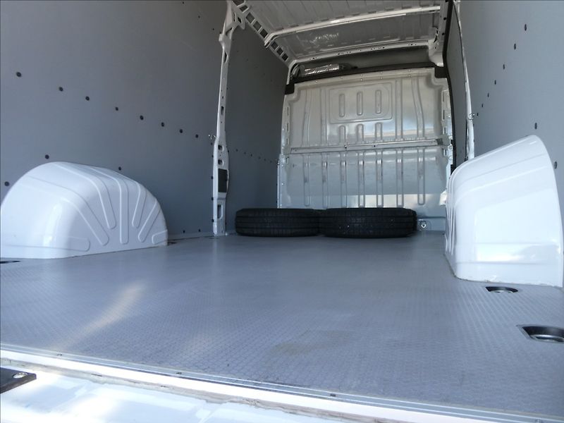 Fiat Ducato 2,2 132kW L2H4 1.maj.,MAXI,DPH - fotka 23 z 50