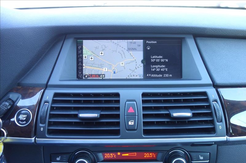 BMW X5 40d 225KW,xDRIVE,NAVIGACE. - fotka 20 z 37