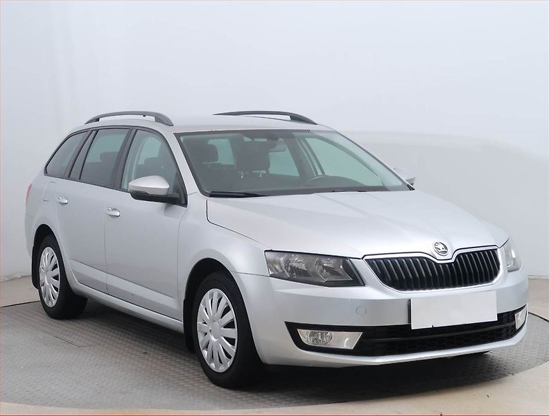 Škoda Octavia (2016) 1.6 TDI, Automat, Navi - fotografie inzerátu