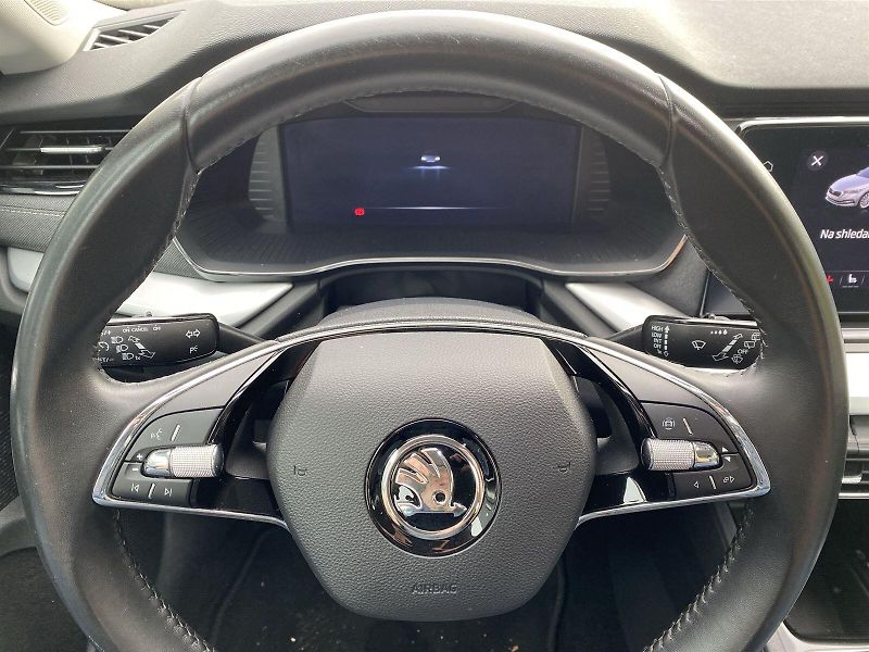 Škoda Octavia (2022) Combi 1.5 TSI Style - fotka 17 z 36
