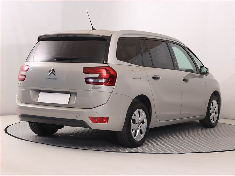 Citroën C4 Picasso (2017) 1.6 BlueHDi, 7 míst - fotka 5 z 20