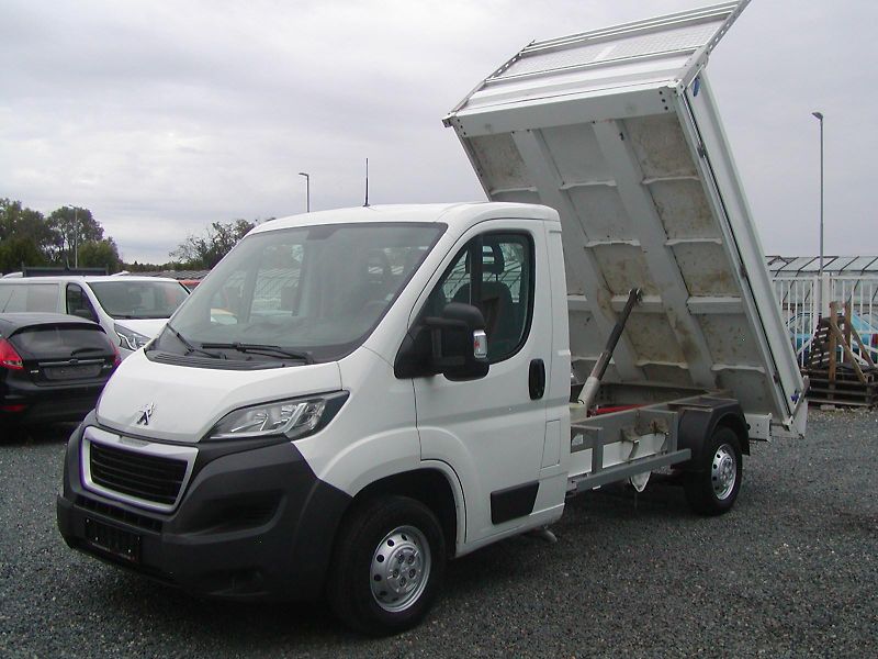 Peugeot Boxer (2015) 2.2 HDi,SKLOPKA, VÝB.STAV!! - fotka 50 z 74