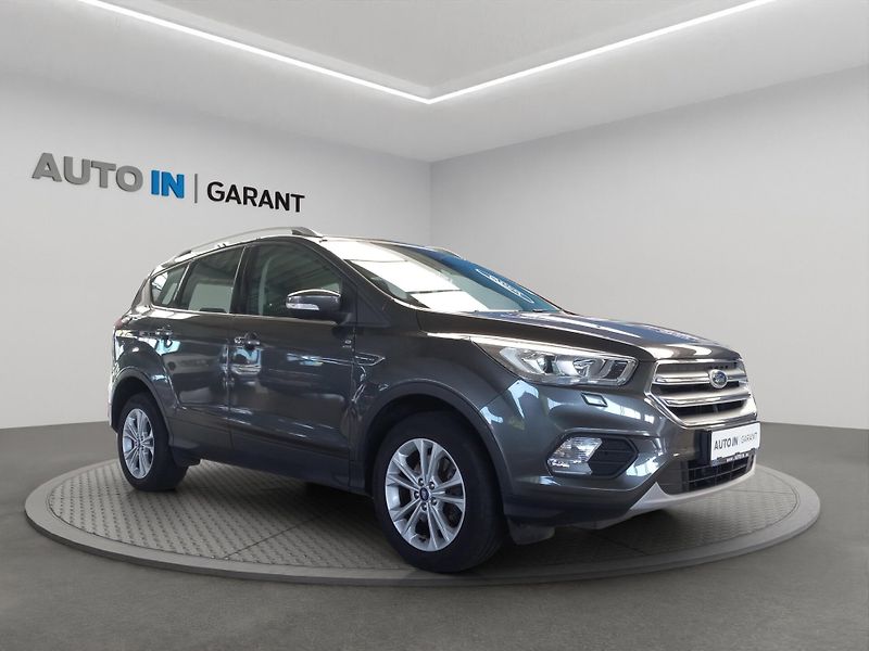 Ford Kuga (2019) Titanium 2,0 TDCi 4x4 1.maj ČR - fotka 6 z 14