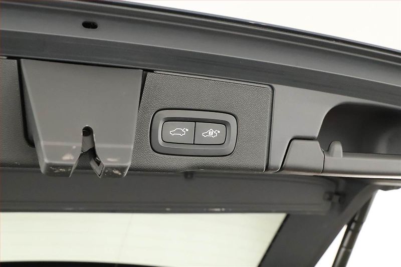 Mercedes-Benz GLS (2025) 450 d 4MATIC, 7Míst - fotka 25 z 25