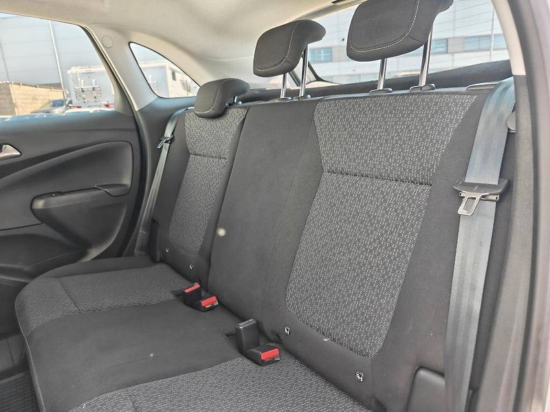 Opel Crossland X Edition MT6 1,2 TURBO - fotka 8 z 22