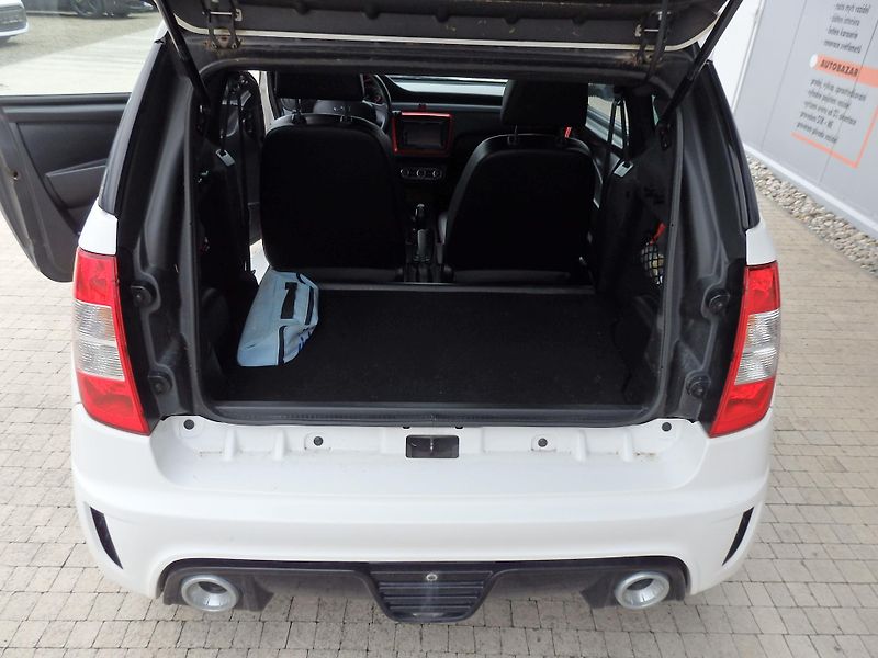 Ligier JS 50 L 0.5 DCI  - fotka 7 z 14