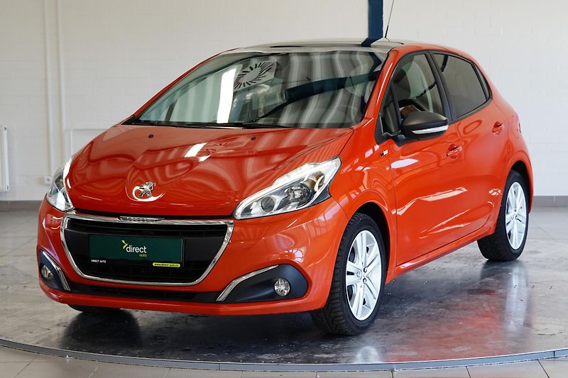 Peugeot 208 - fotka 2 z 6