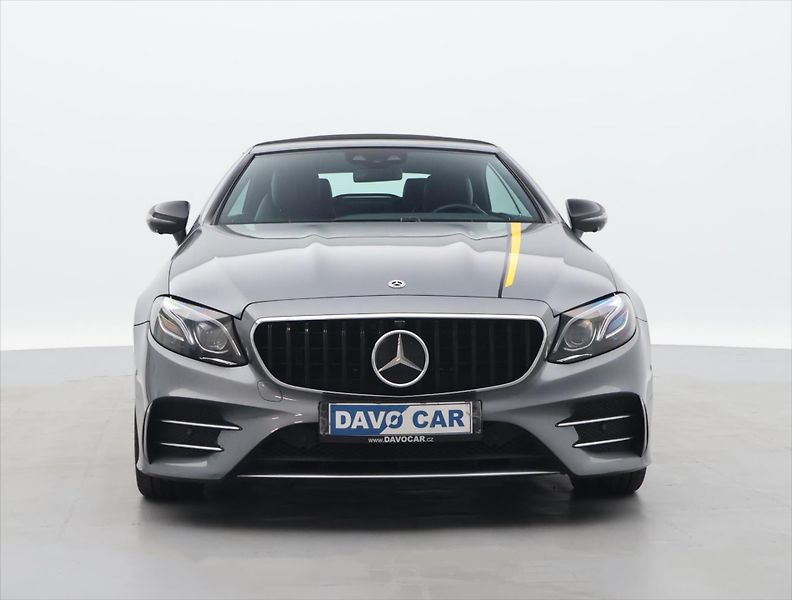 Mercedes-Benz Třídy E 3,0 53 320kW AMG 4Matic+ DPH - fotka 2 z 53