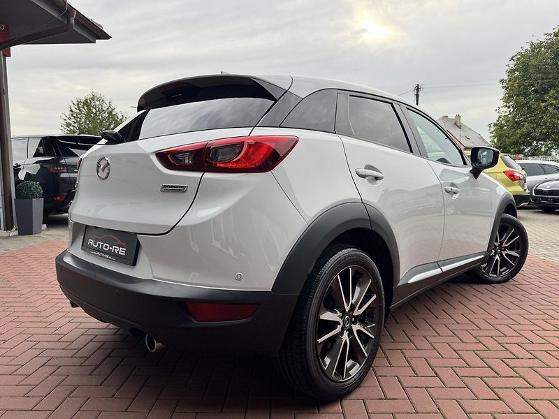 Mazda CX-3 (2015) 2.0i G-150 AWD SportsLine LED - fotka 2 z 48