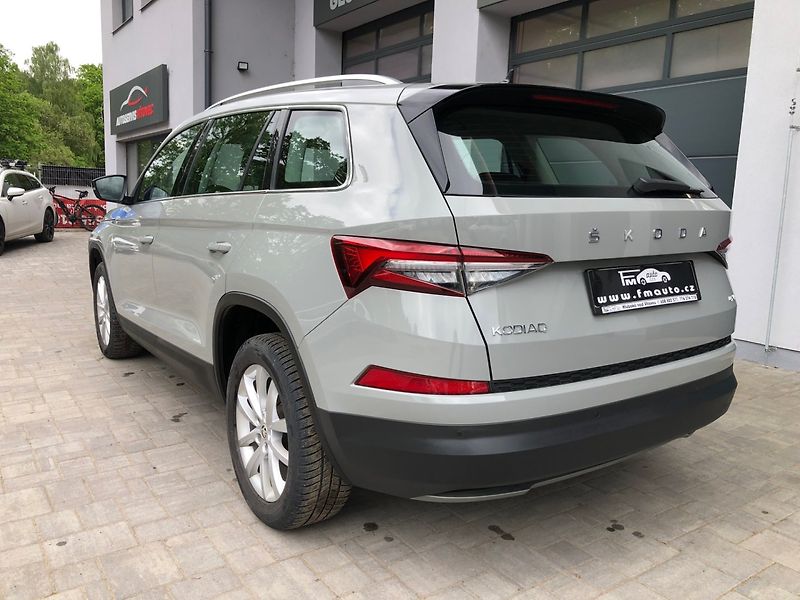 Škoda Kodiaq (2021) 2.0 TDi 4x4 DSG - fotka 7 z 35