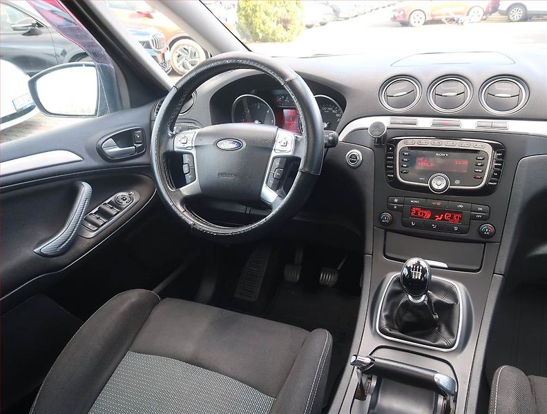 Ford S-MAX (2012) 2.0 TDCi, Tempomat - fotka 7 z 14