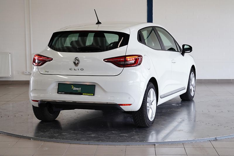 Renault Clio - fotka 2 z 6