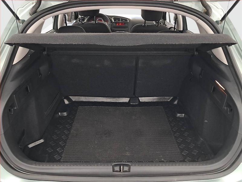 Citroën C4 (2011) 1.4 16V, Serv.kniha - fotka 13 z 14