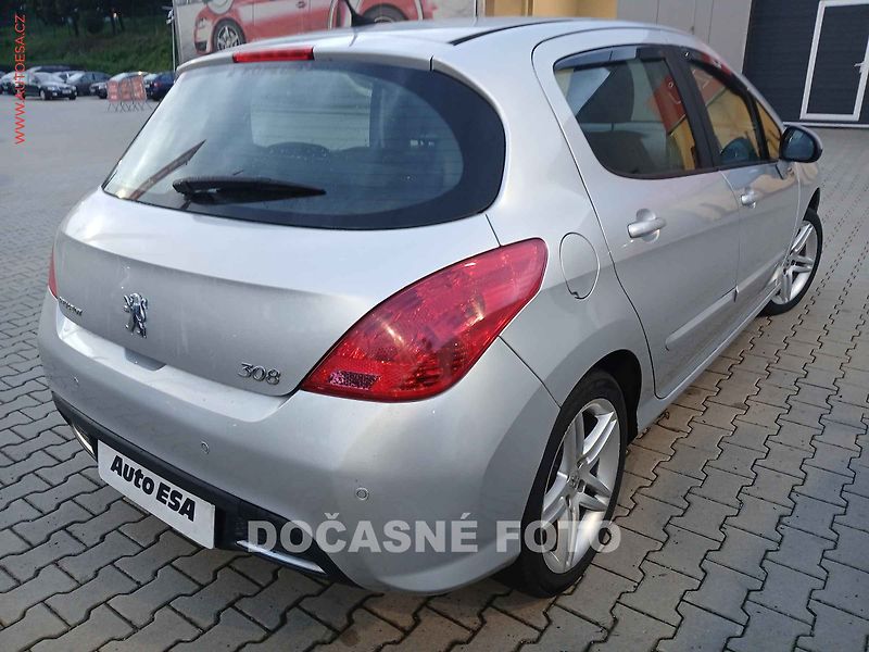 Peugeot 308 (2010) 1.6i, ČR, STK9/28 - fotka 2 z 3