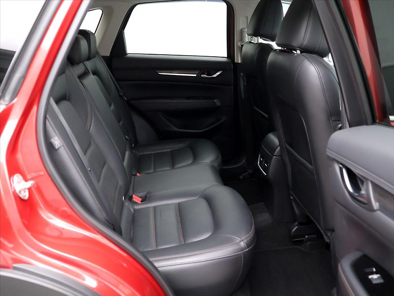 Mazda CX-5 2,2 Skyactiv-D AWD Revolution - fotka 14 z 32