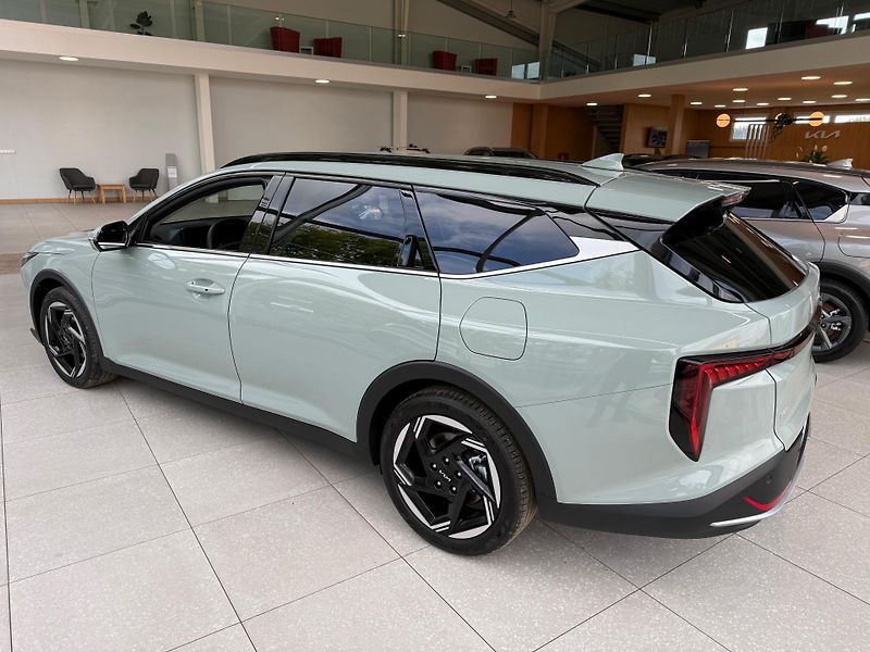 Kia K4 Sportswagon  1,6 T-GDi GPF 7DCT TOP 110 KW - fotka 3 z 9