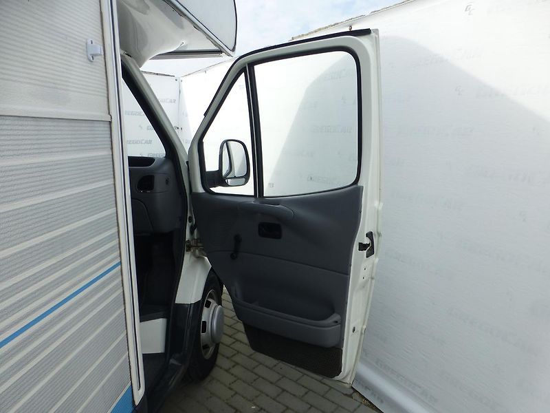 Rimor (1995) 2,5TDCI 73KW*6MÍST**PARK.KAM* - fotka 19 z 38