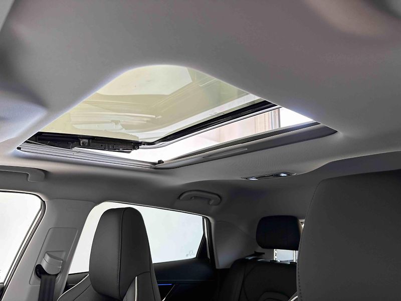 Omoda 5 (2026) Premium 1.6 tGDI 108kW - fotka 23 z 25