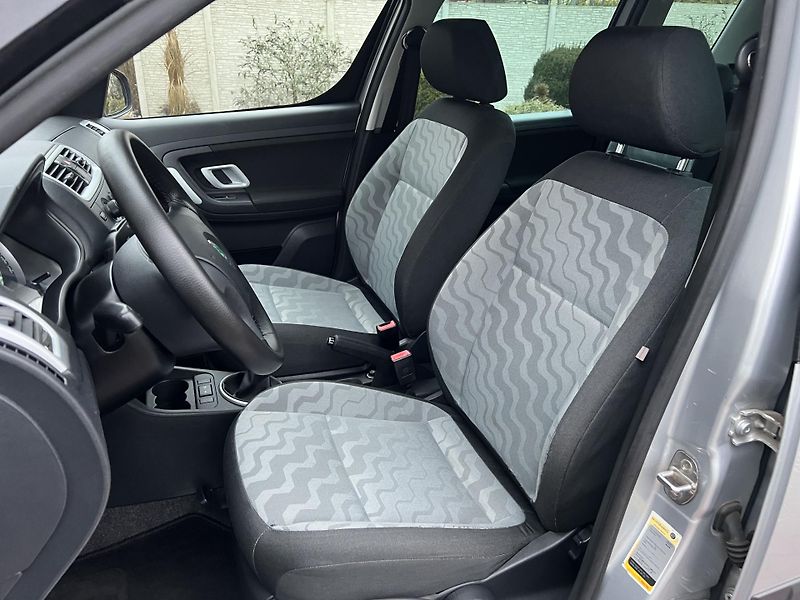 Škoda Roomster 1.2 51KW,ROZVODY+OIL,1MAJITELK - fotka 13 z 43