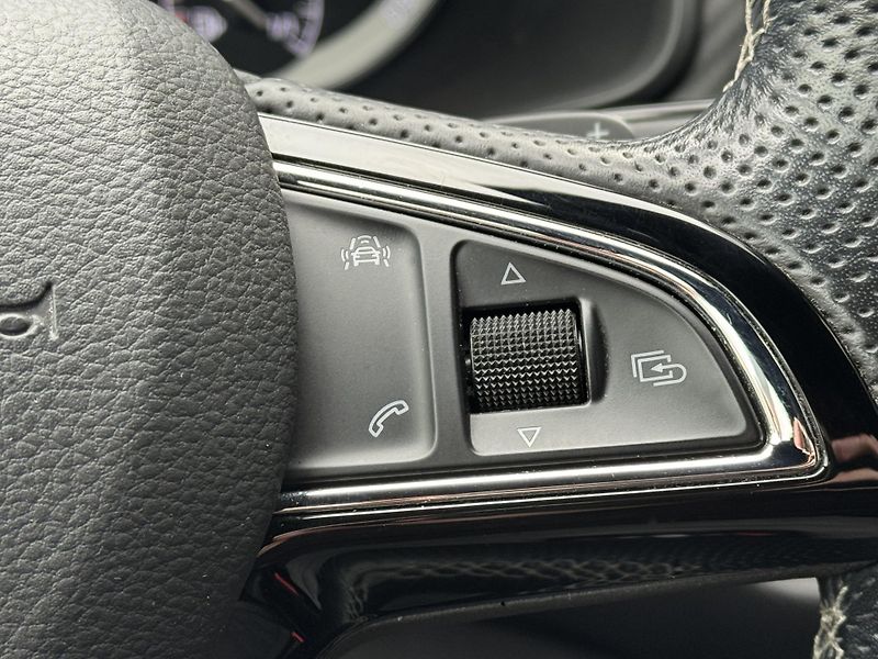 Škoda Kodiaq (2018) 2.0TSi DSG SportLine, 4X4, RZV - fotka 31 z 54