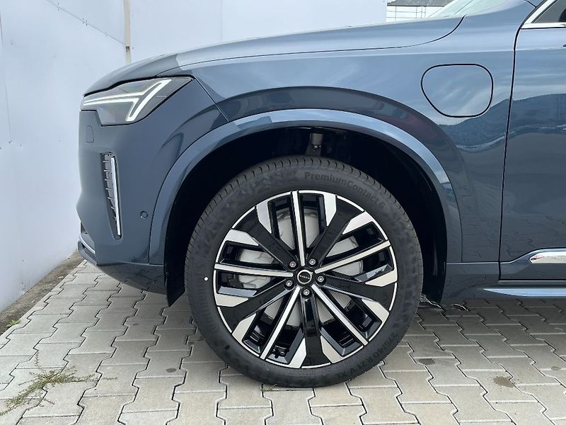 Volvo XC90 PLUS BRIGHT B5 AWD 184 kW - fotka 24 z 28