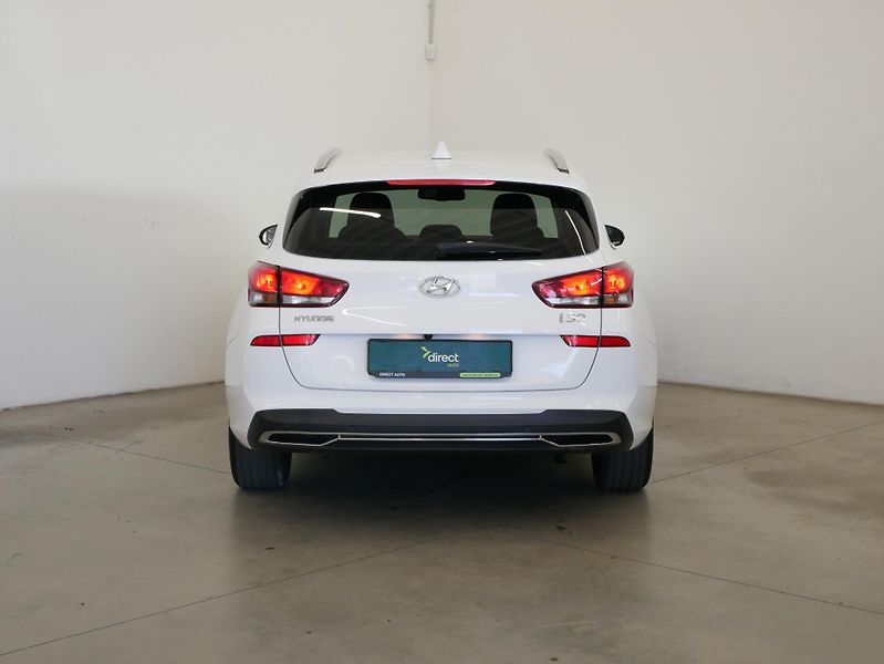 Hyundai i30 - fotka 6 z 26