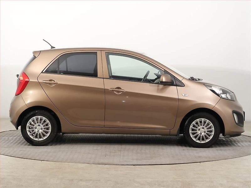 Kia Picanto (2012) 1.0, Serv.kniha, Park. senzory - fotka 6 z 14