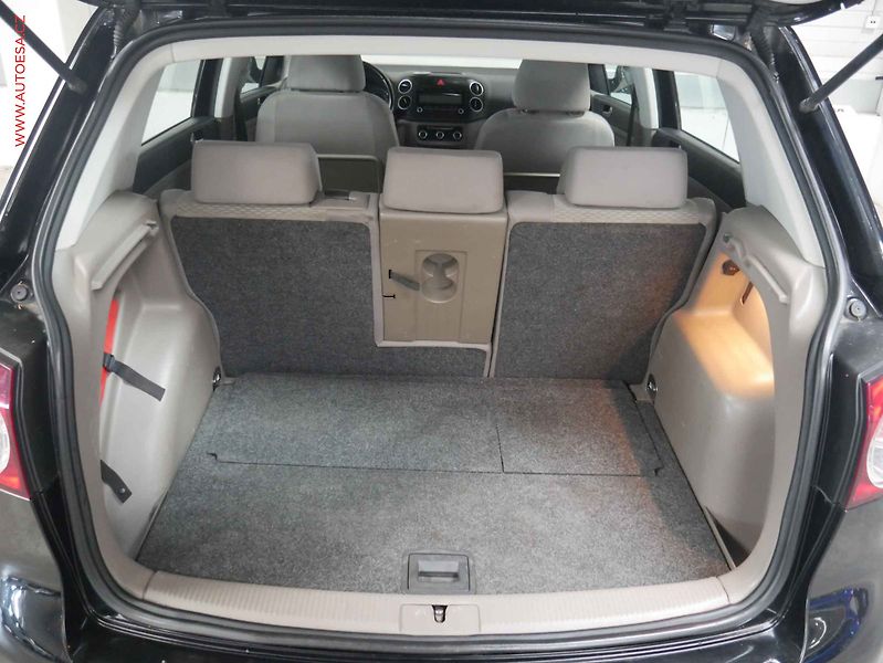 Volkswagen Golf Plus (2009) 1.4 16V, AC, park.čidla - fotka 7 z 18