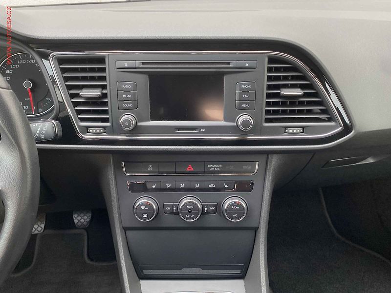 Seat Leon (2014) 1.2 TSi, Style, LED, +kola - fotka 12 z 16