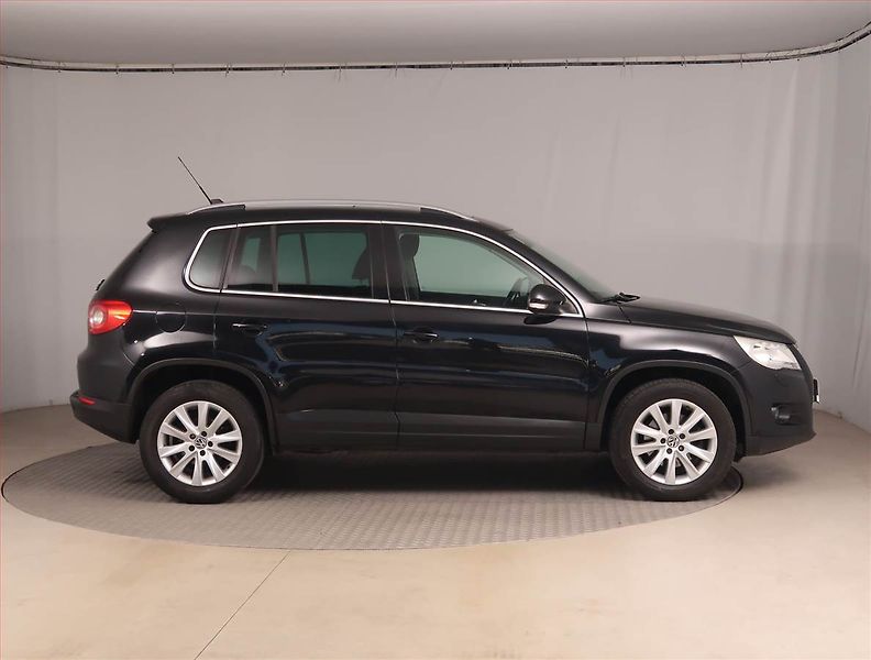 Volkswagen Tiguan (2008) 1.4 TSI, 4X4, Navi, Tempomat - fotka 6 z 17