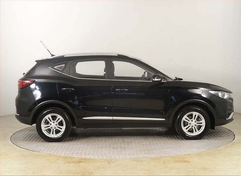 MG ZS (2019) EV 42.5 kWh, SoH 88%, Automat - fotka 6 z 23