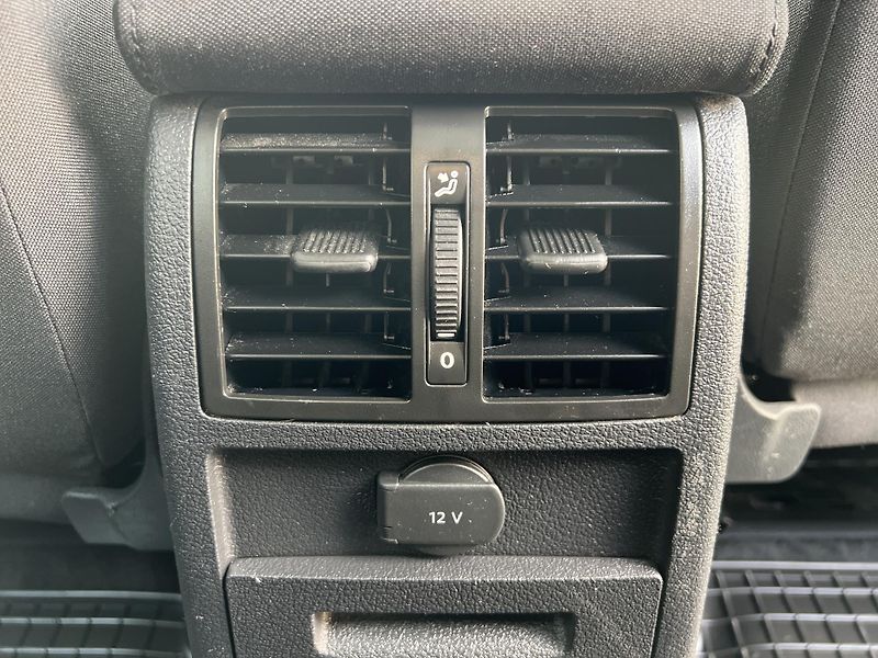 Volkswagen Caddy 2.0TDi 4x4 ČR 1.MAJ odp.DPH - fotka 18 z 37