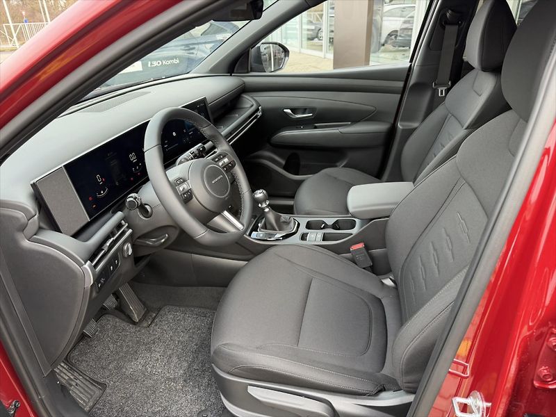 Hyundai Tucson (2026) 1,6 GO CZECH  1,6 T-GDI 110 KW - fotka 9 z 12