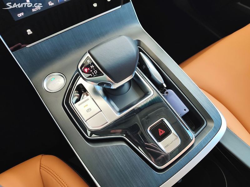 BAIC X7 1.5T 130kW AT All in - fotka 21 z 24