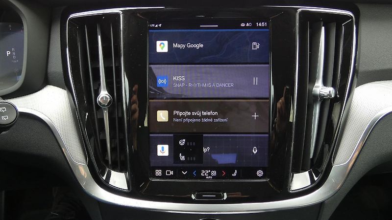 Volvo V60 B4 benzin Plus Dark DCT - fotka 15 z 24
