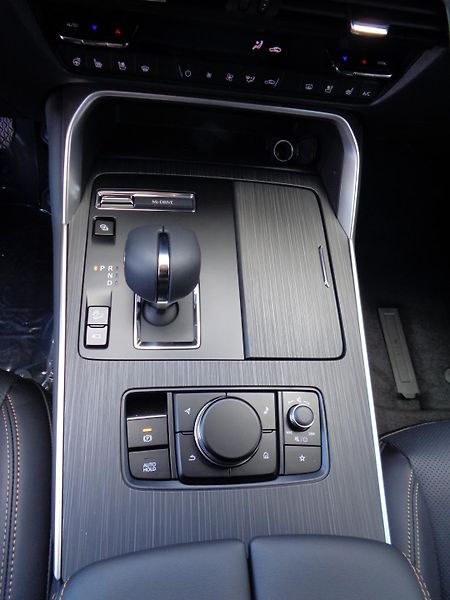 Mazda CX-60 (2026) 2,5 PHEV,H.Plus,AT,4x4, AKCE! - fotka 16 z 32