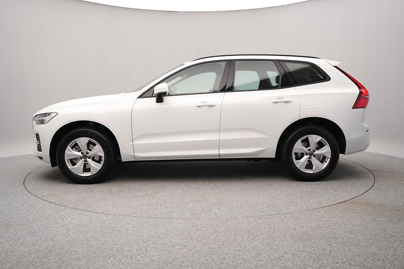 Volvo XC60 (2026)  B5 AWD AUT CORE - fotka 9 z 20