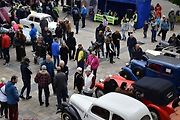 Tradiční sraz autoveteránistů na náměstí T. G. Masaryka v Prostějově. 18. května 2025
