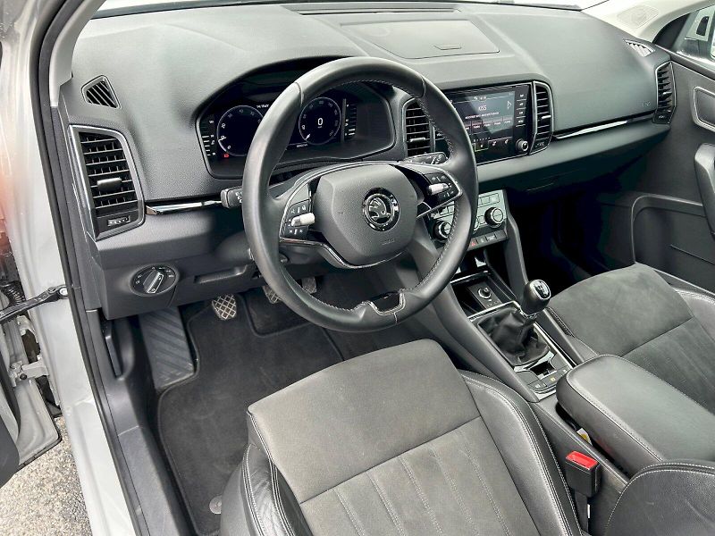 Škoda Karoq (2022) Style PLUS 1.5 TSI 110 kW - fotka 15 z 35