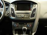 Ford Focus (2016) 1.5TDCi, 2.maj,ČR, Klima - náhled 9