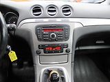 Ford Galaxy 2,0 i Comfort 107KW 7 Míst - náhled 16