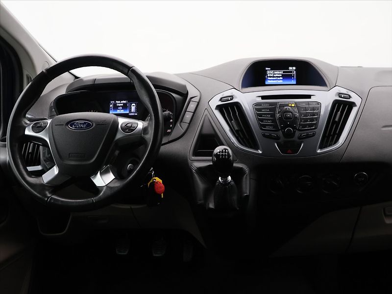 Ford Tourneo Custom 2,0 TDCi 125 kW LWB CZ - fotka 22 z 30