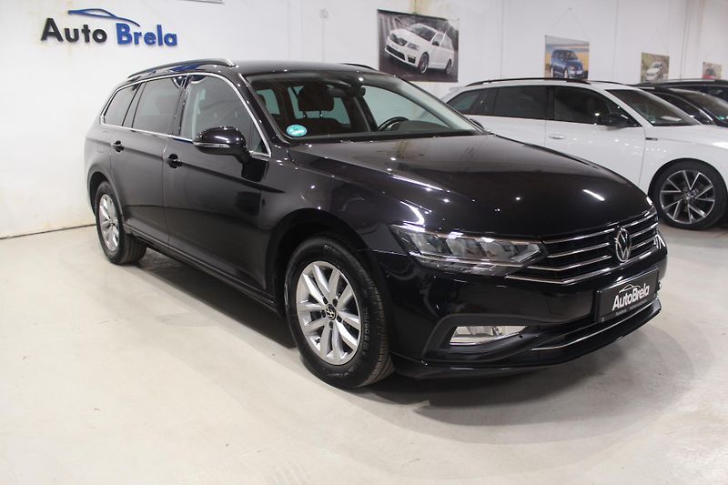 Volkswagen Passat (2021) 2.0TDI DSG Display LED - fotka 3 z 36
