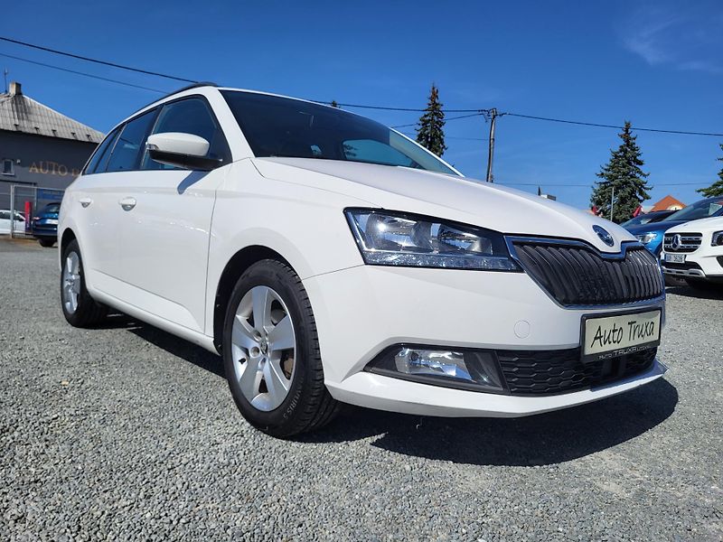 Škoda Fabia 1.0 TSI 70kW Combi TOUR *ČR - fotka 27 z 43